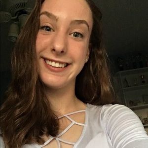 Meet your Posher, Shea